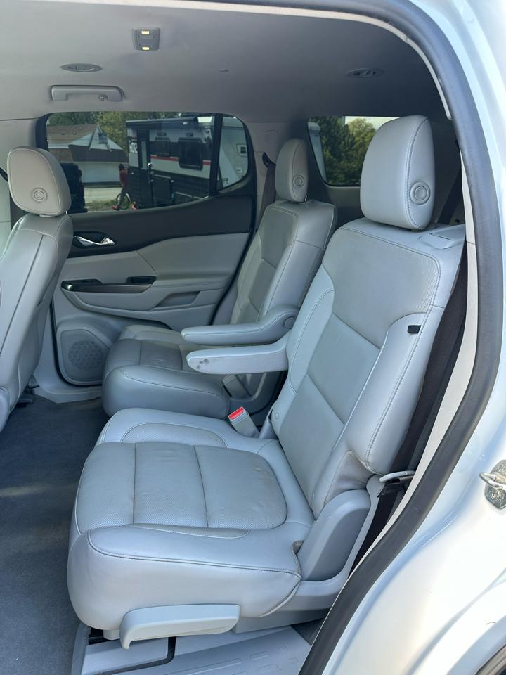 GMC Acadia SLT-1 FWD 2019