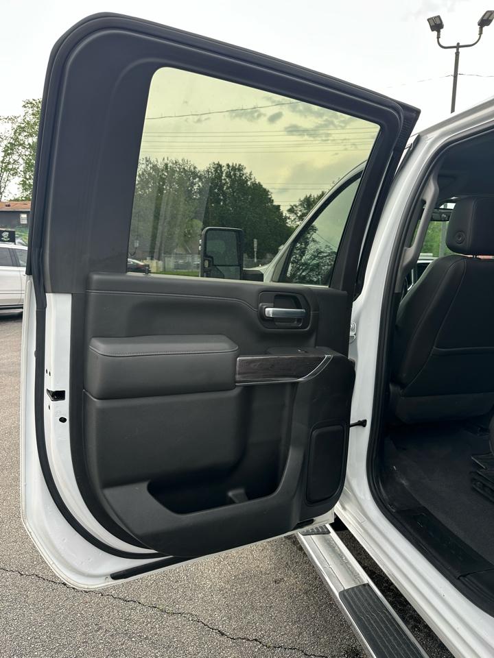 Chevrolet Silverado 2500HD LTZ Crew Cab Long Box 4WD 2020