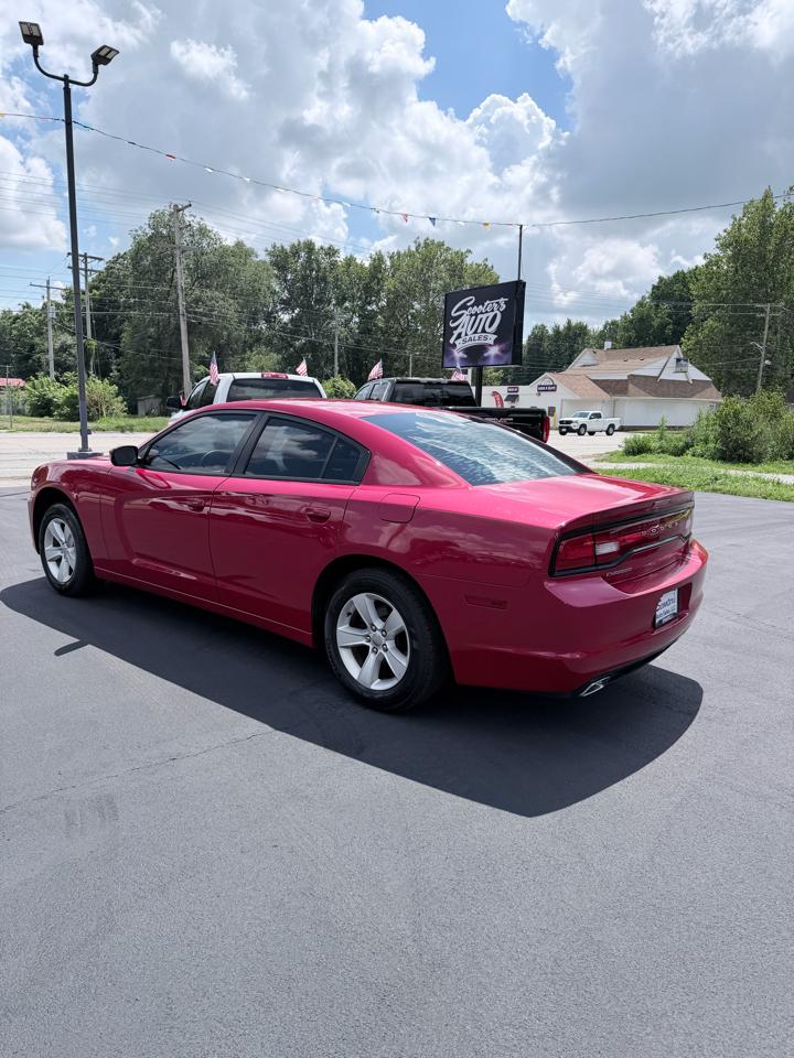 Dodge Charger SE 2013