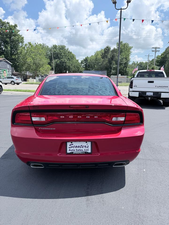 Dodge Charger SE 2013