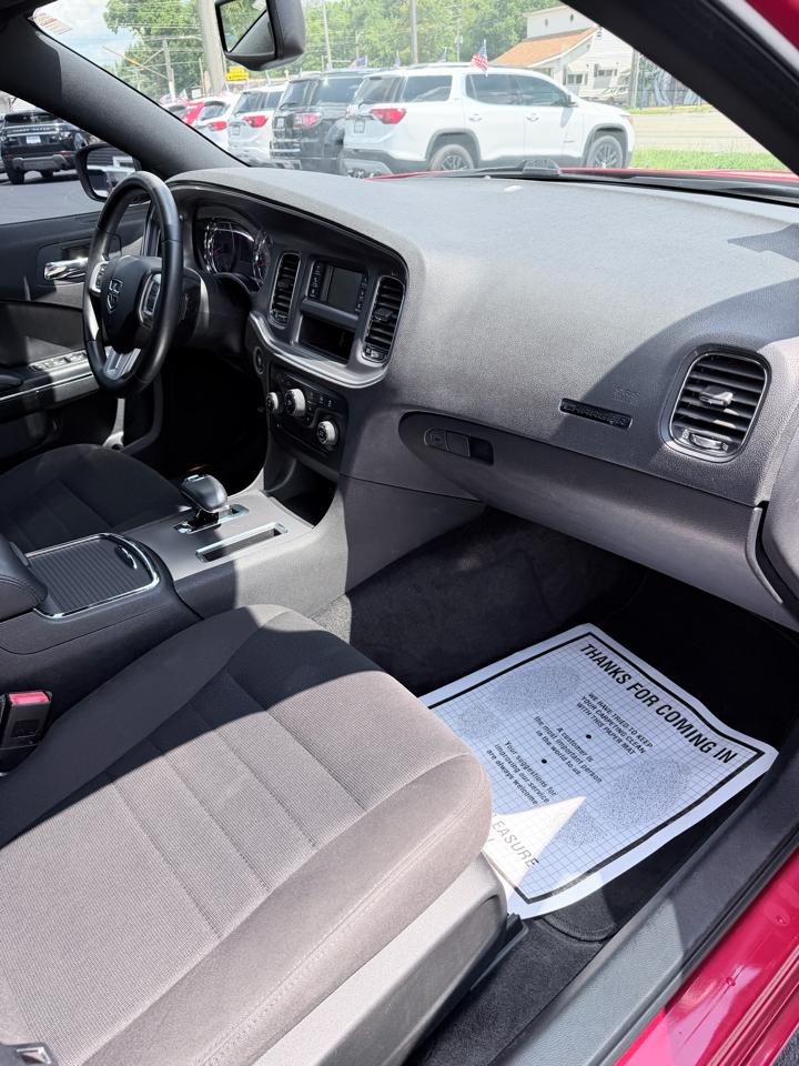 Dodge Charger SE 2013