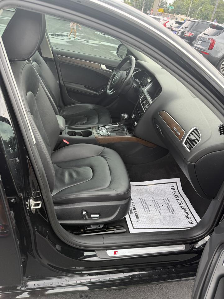 Audi A4 4dr Sdn Auto quattro 2.0T Premium Plus 2015