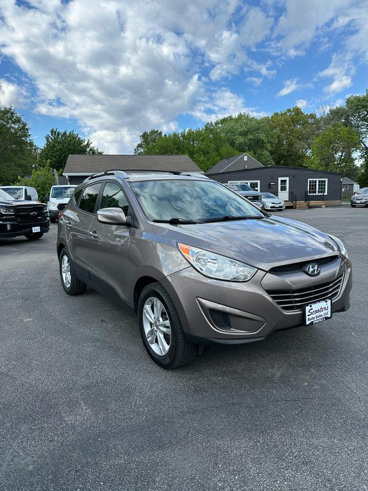 Hyundai Tucson GL Auto FWD 2012