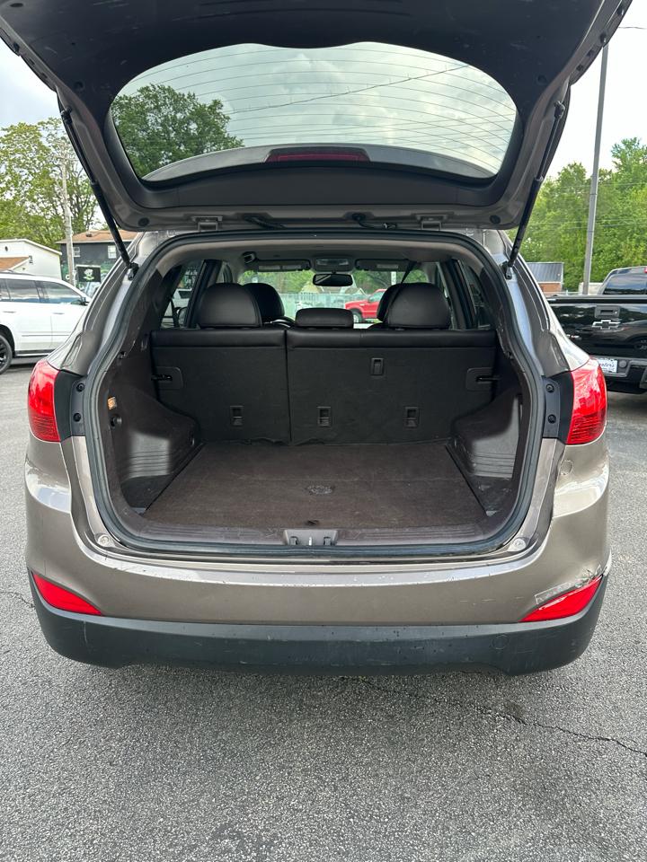 Hyundai Tucson GL Auto FWD 2012