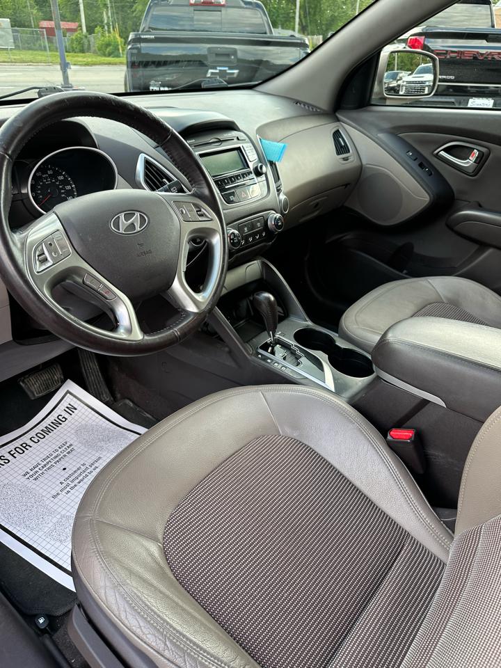 Hyundai Tucson GL Auto FWD 2012