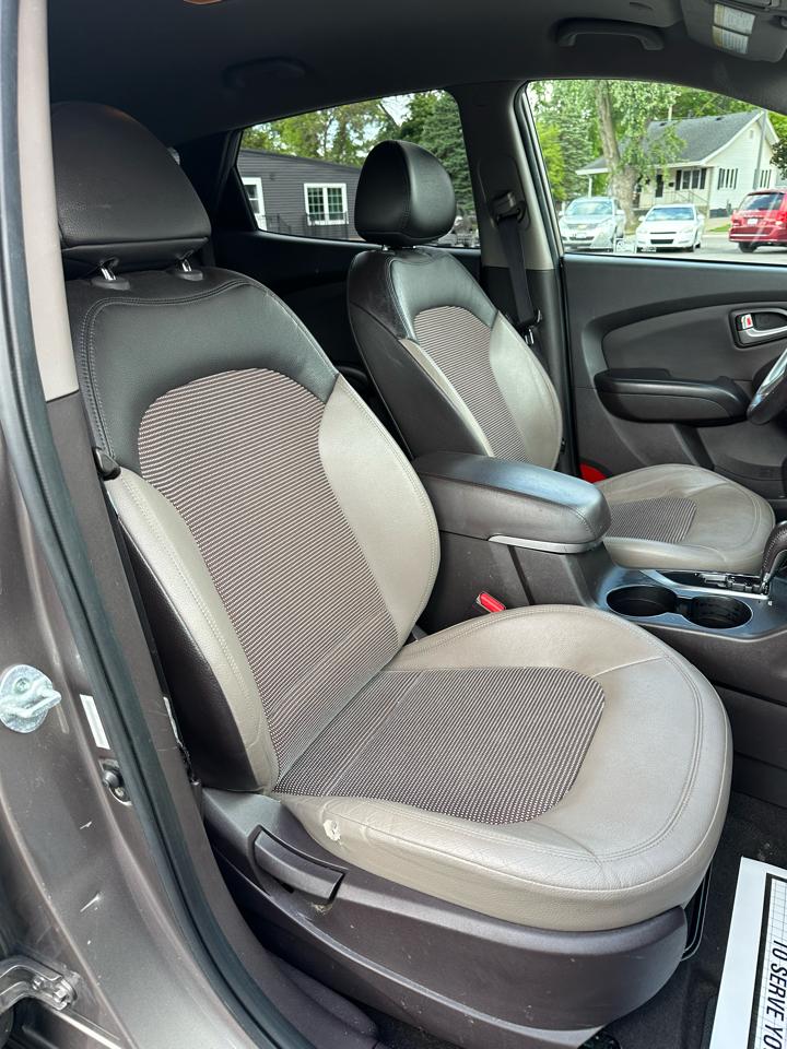 Hyundai Tucson GL Auto FWD 2012