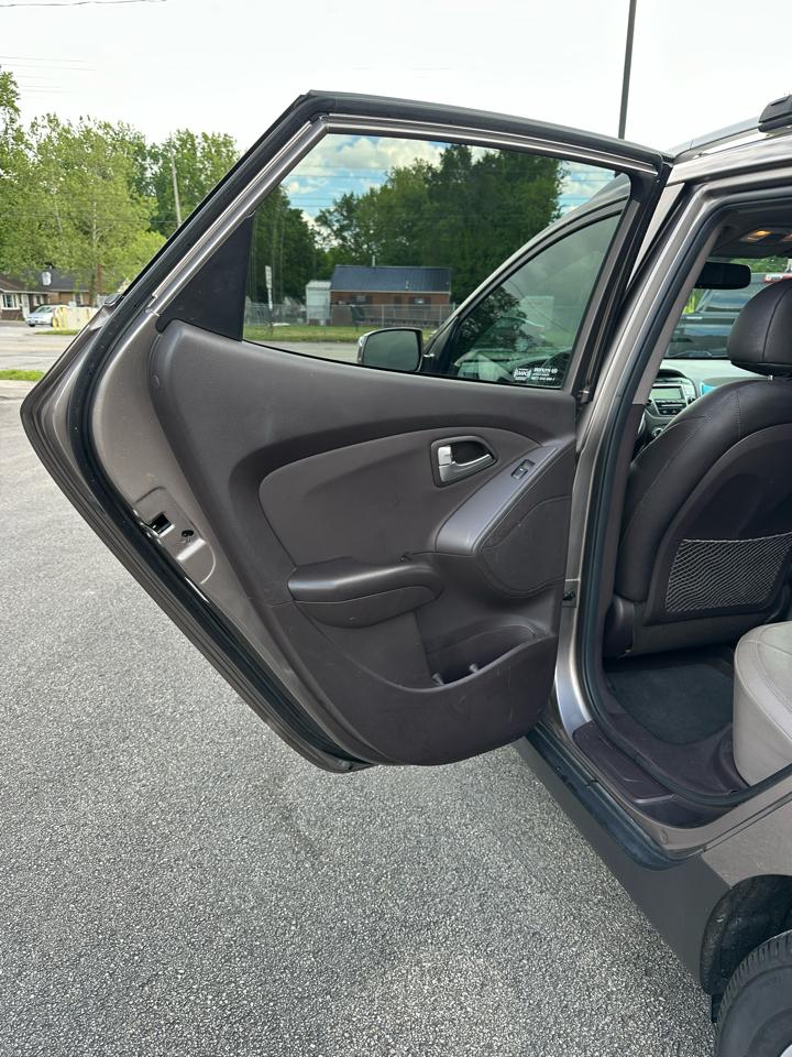 Hyundai Tucson GL Auto FWD 2012