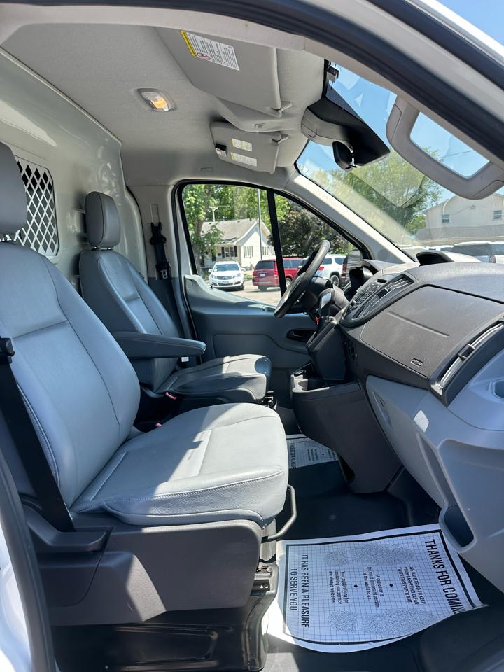 Ford Transit 350 Van Low Roof w/Sliding Pass. 148-in. WB 2019
