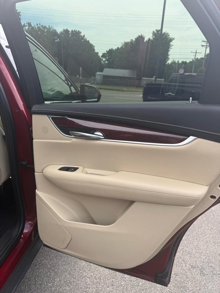 Cadillac XT5 Luxury AWD 2017