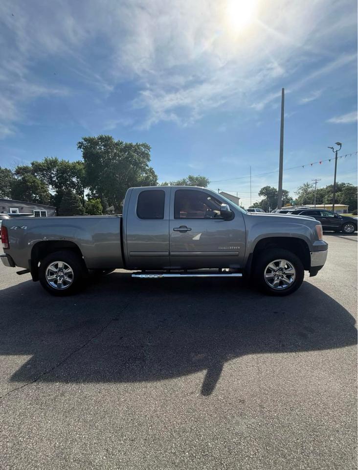 GMC Sierra 1500 SLT Crew Cab Short Box 4WD 2020