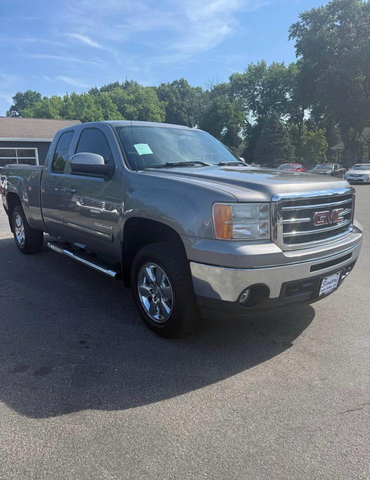 GMC Sierra 1500 SLT Crew Cab Short Box 4WD 2020