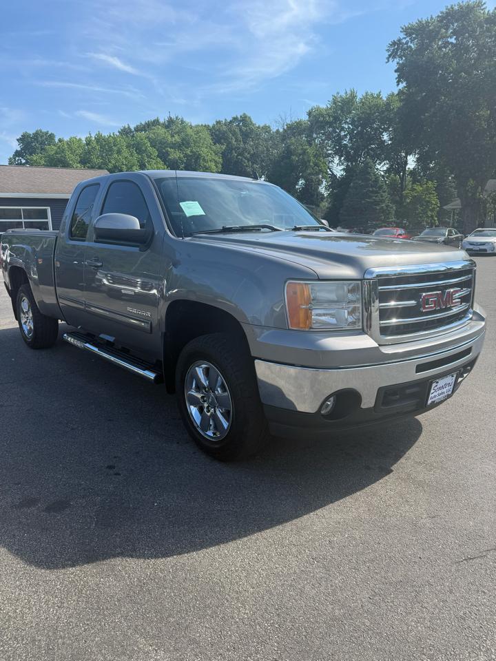 GMC Sierra 1500 SLT Ext. Cab 4WD 2013
