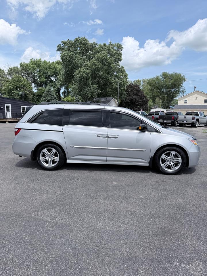 Honda Odyssey Touring 2013