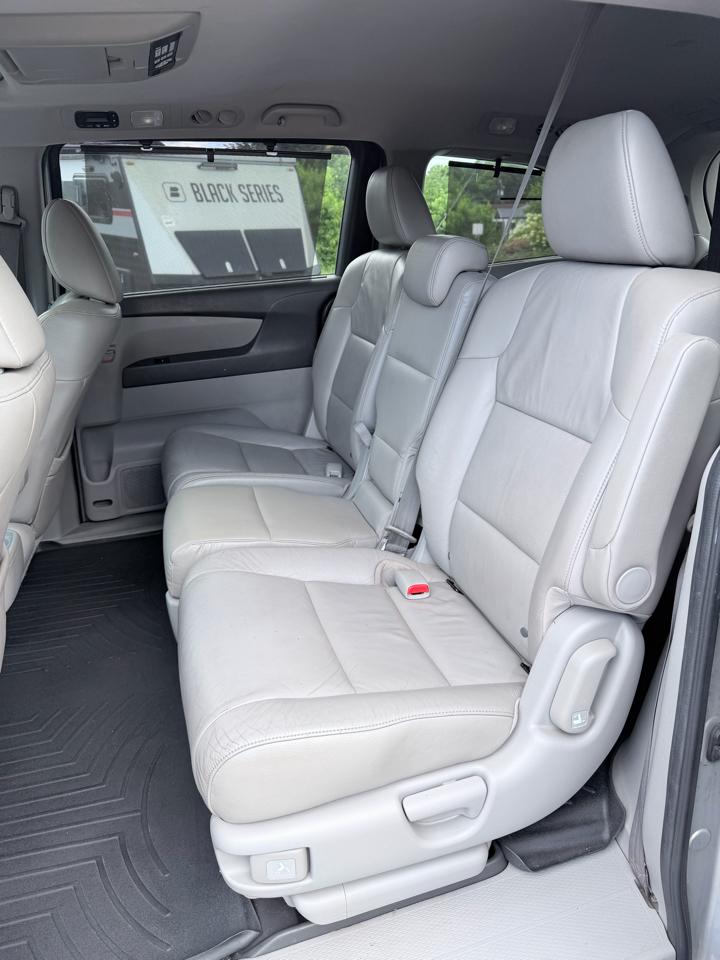 Honda Odyssey Touring 2013