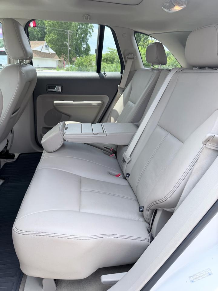 Ford Edge Limited FWD 2010
