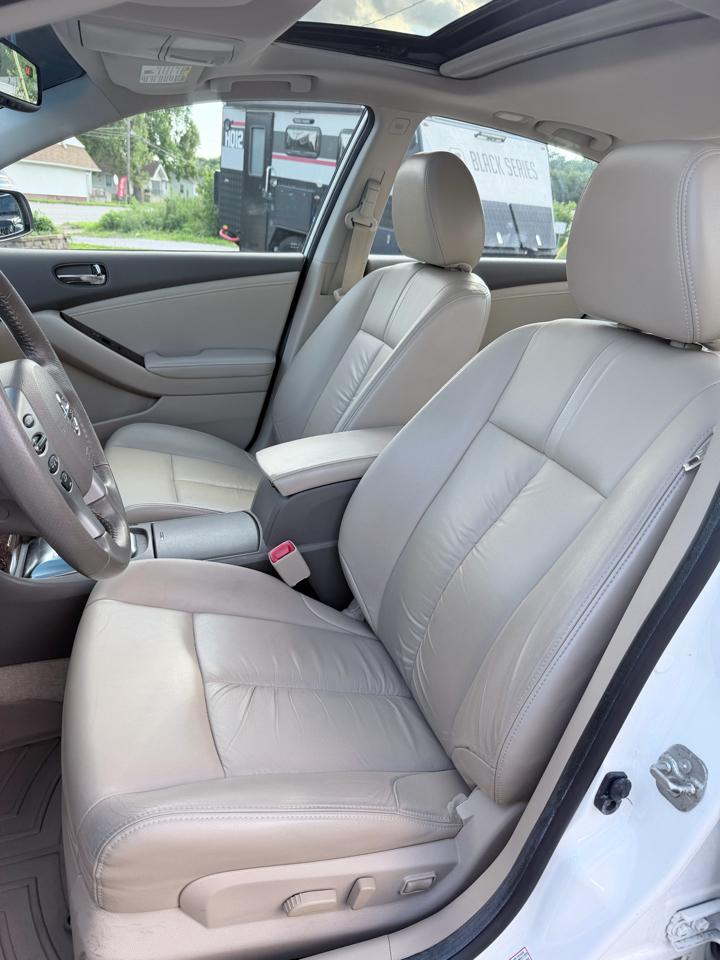 Nissan Altima 2.5 2012