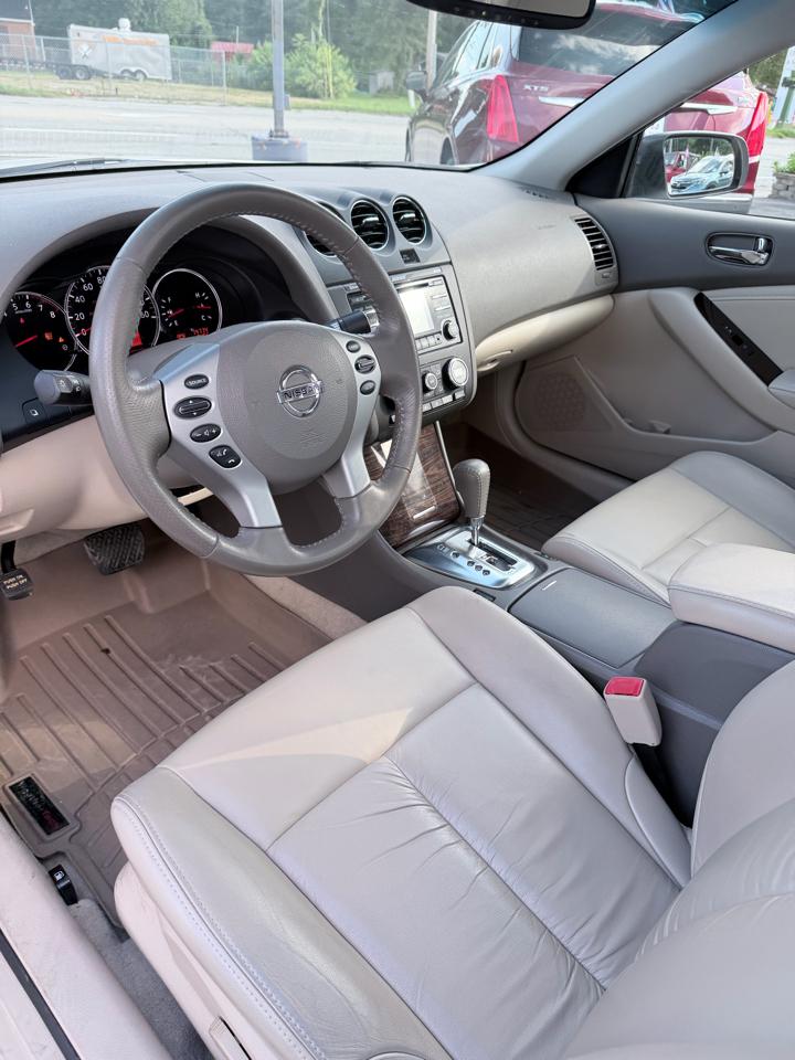 Nissan Altima 2.5 2012
