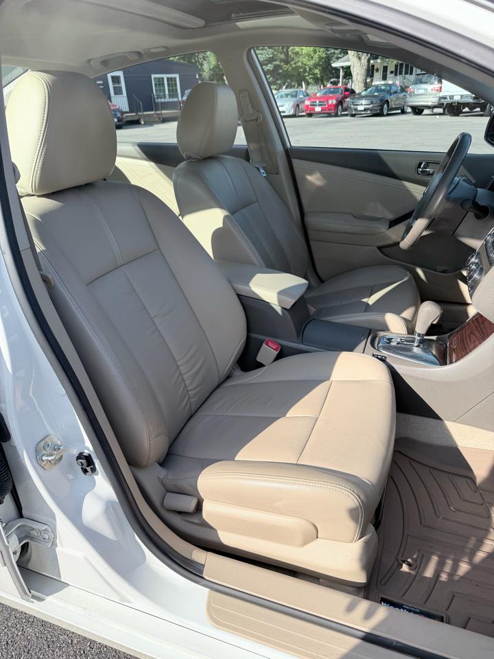 Nissan Altima 2.5 2012