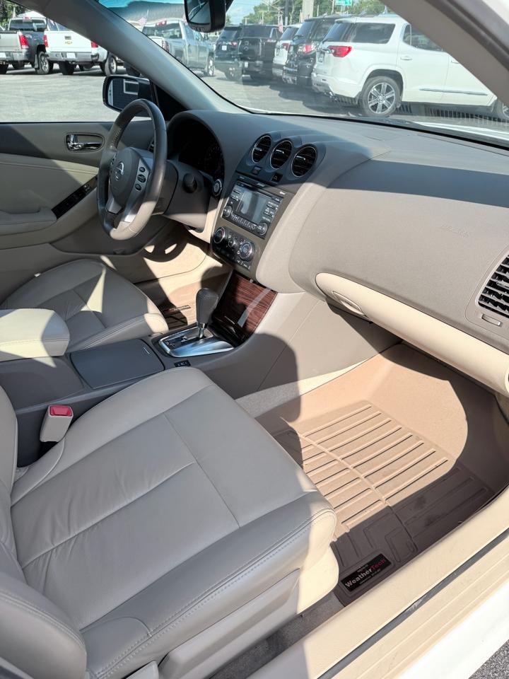 Nissan Altima 2.5 2012