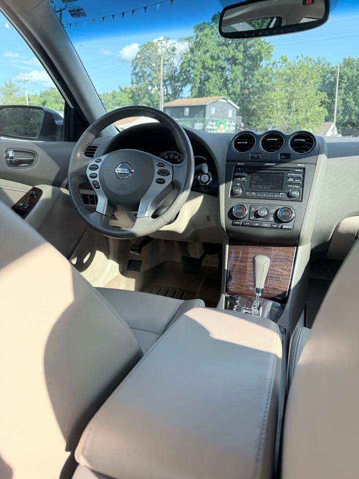 Nissan Altima 2.5 2012