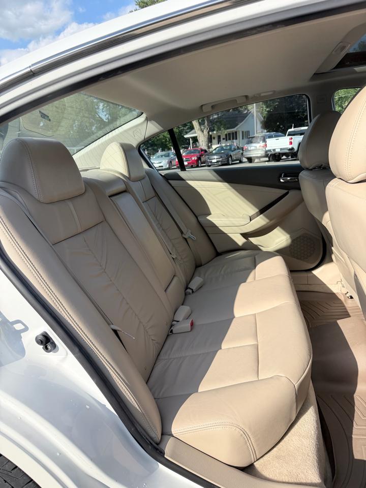 Nissan Altima 2.5 2012