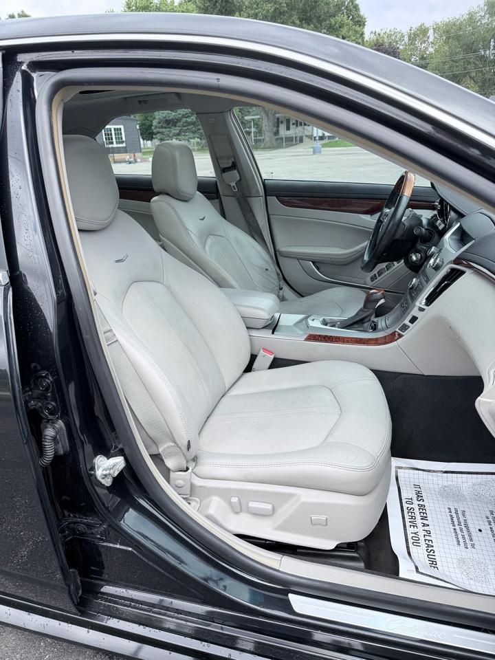 Cadillac CTS 3.6L Premium AWD w/Navi 2011