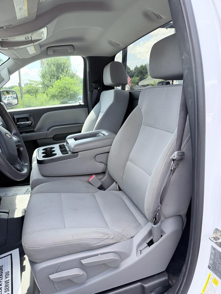 Chevrolet Silverado 1500 Work Truck 1WT Regular Cab Long Box 4WD 2017