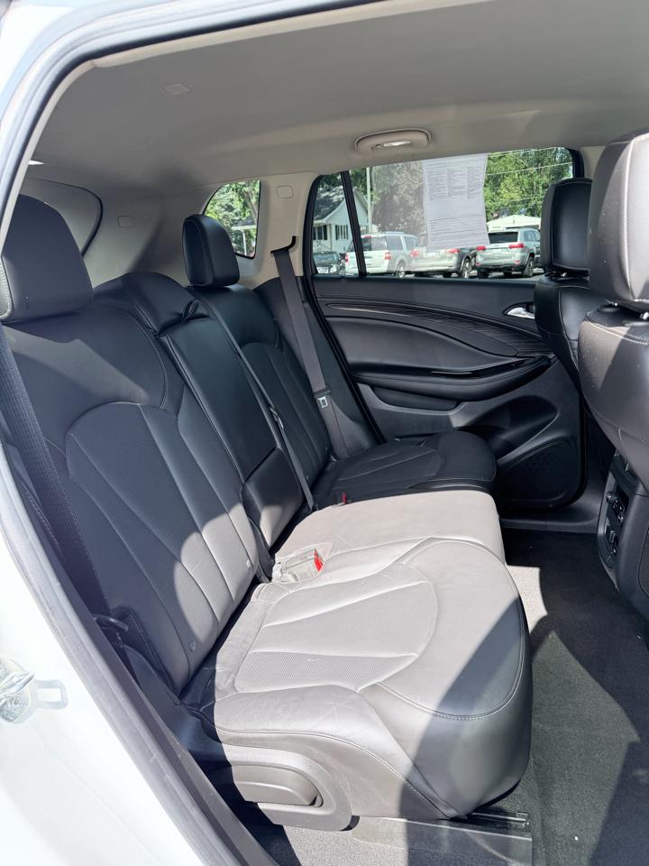 Buick Envision Essense 2018