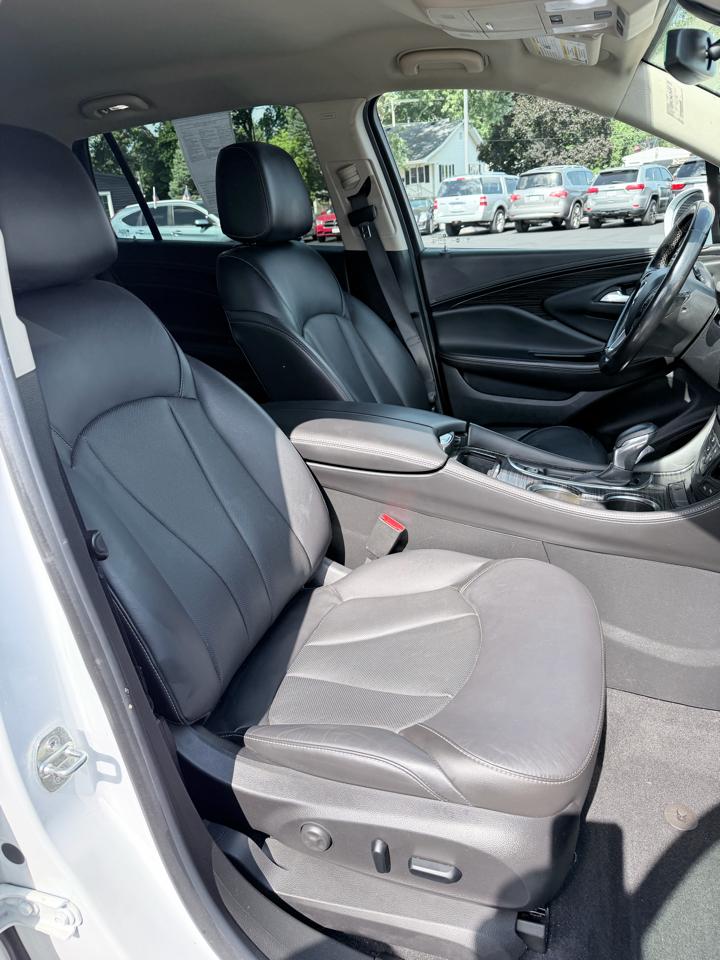 Buick Envision Essense 2018