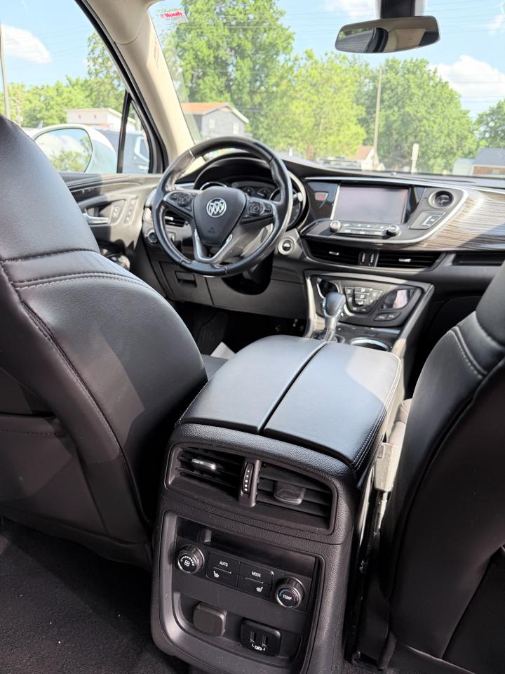Buick Envision Essense 2018