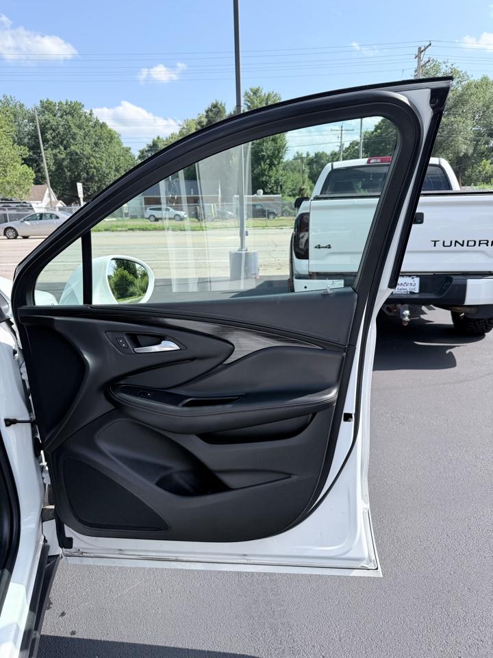 Buick Envision Essense 2018