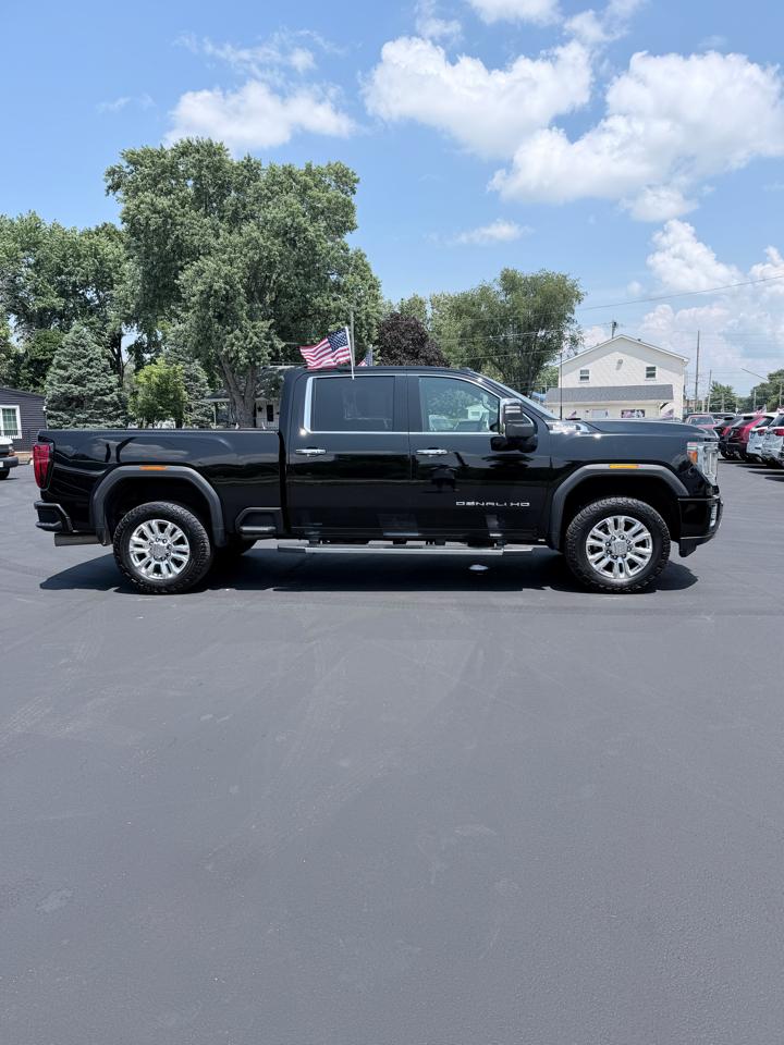 GMC Sierra 2500HD Denali Crew Cab 4WD 2020