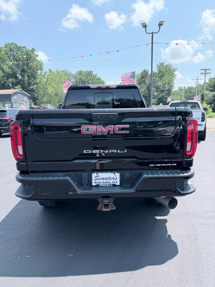 GMC Sierra 2500HD Denali Crew Cab 4WD 2020