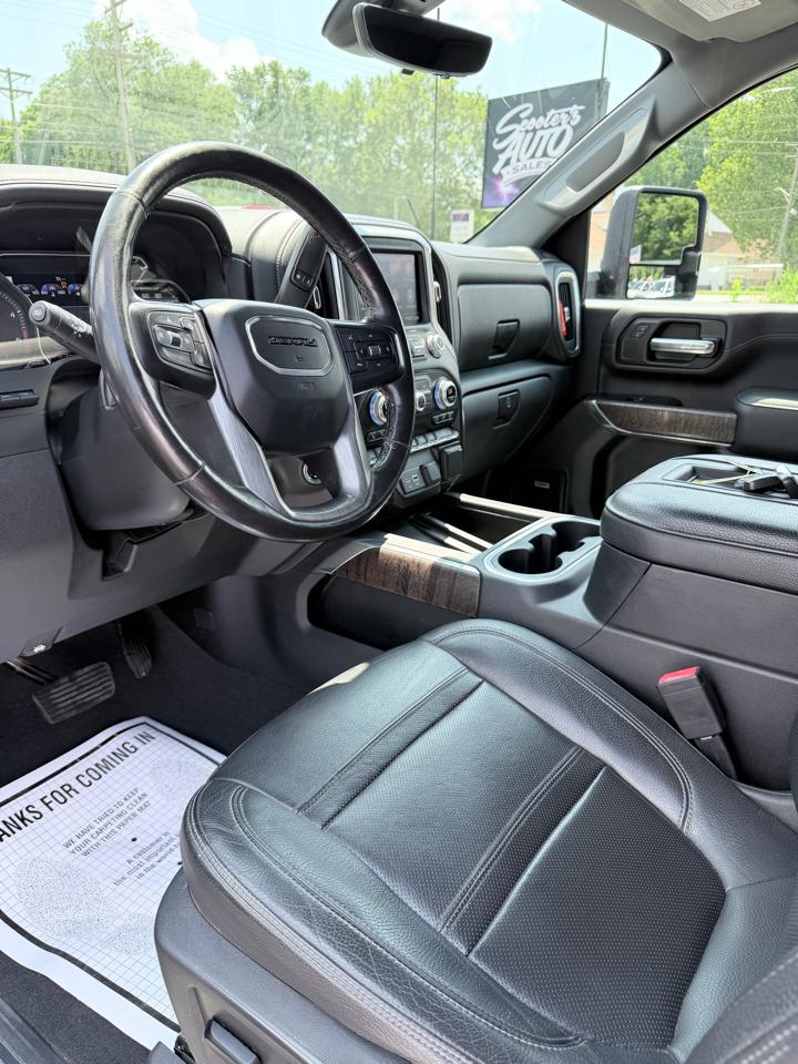 GMC Sierra 2500HD Denali Crew Cab 4WD 2020