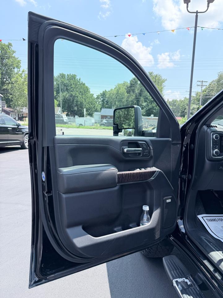 GMC Sierra 2500HD Denali Crew Cab 4WD 2020