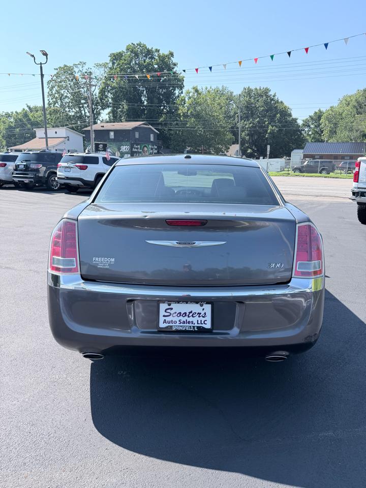 Chrysler 300 RWD 2014