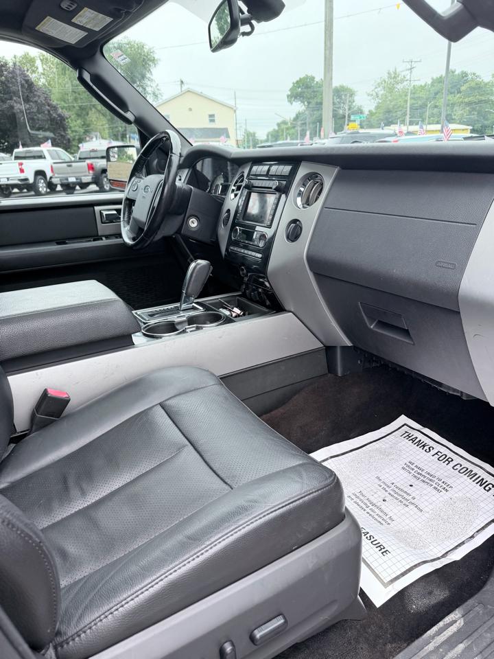 Ford Expedition EL Limited 4WD 2013