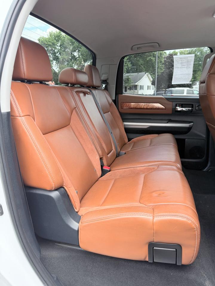 Toyota Tundra 1794 Edition Crew Max 4WD LWB 2016