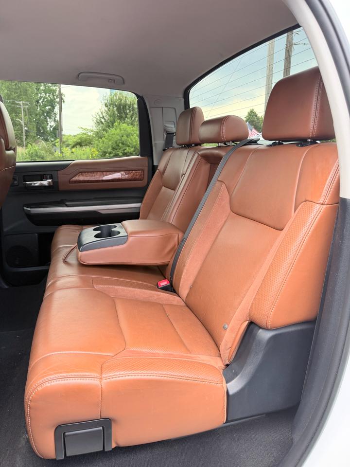Toyota Tundra 1794 Edition Crew Max 4WD LWB 2016