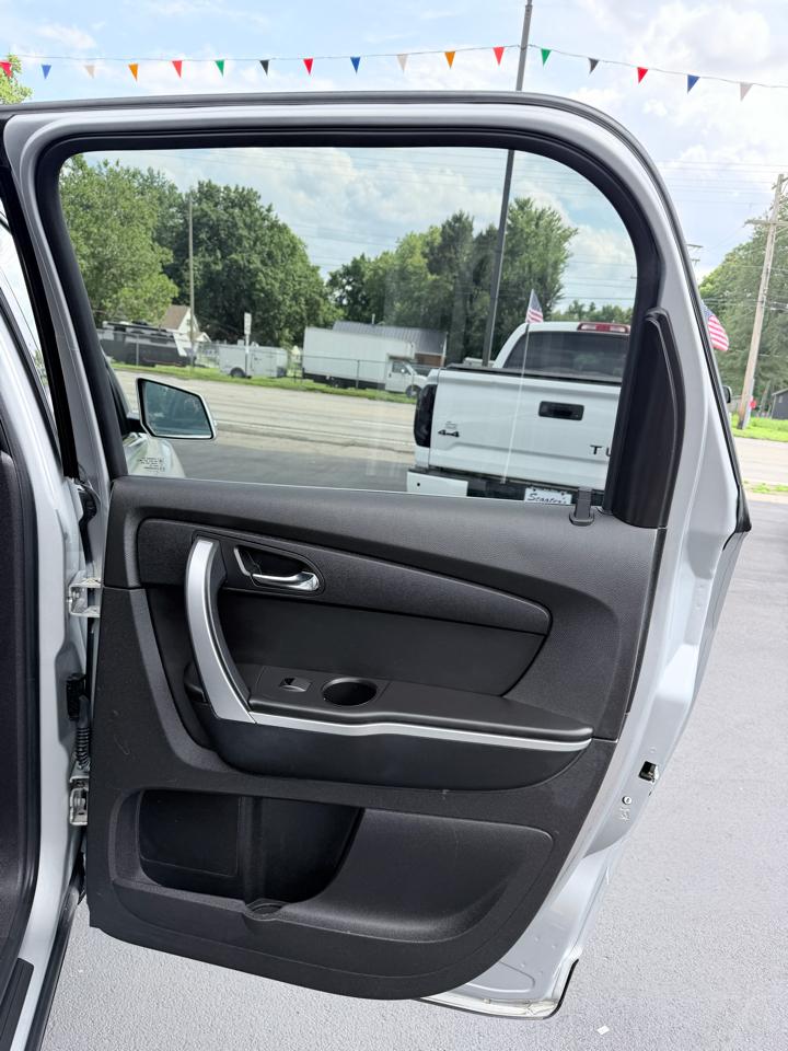 GMC Acadia SLT-1 FWD 2012