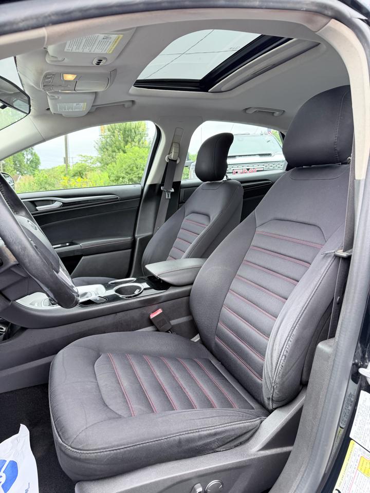 Ford Fusion SE 2014