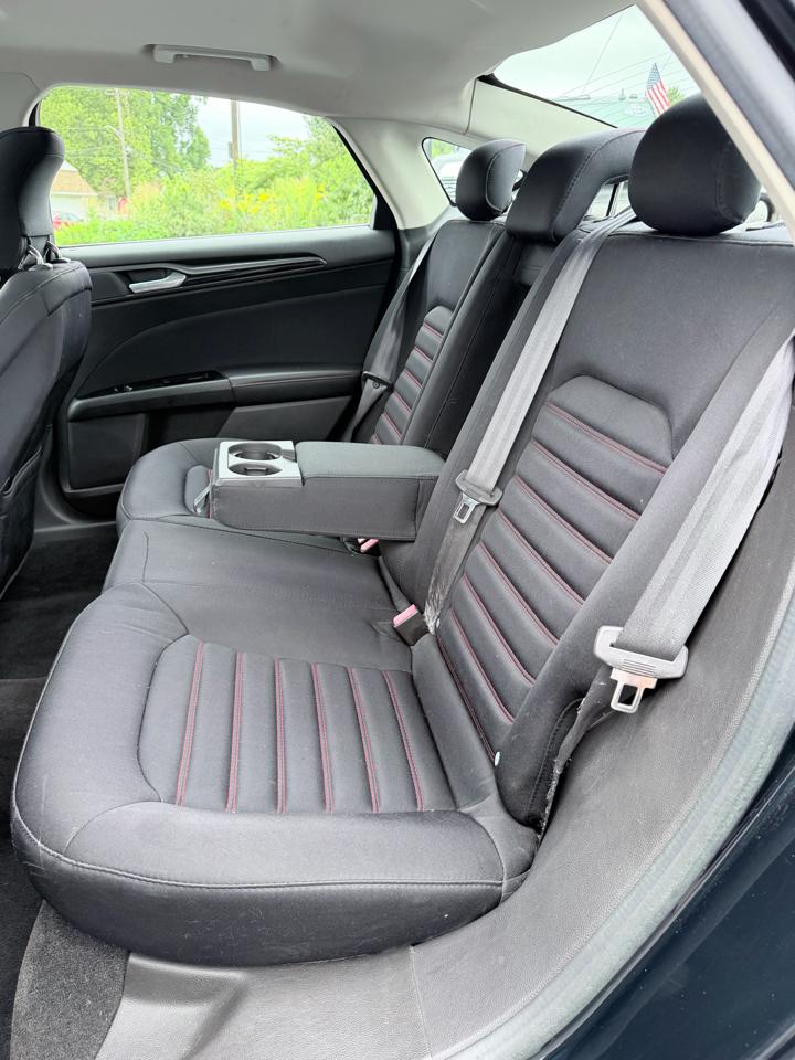Ford Fusion SE 2014