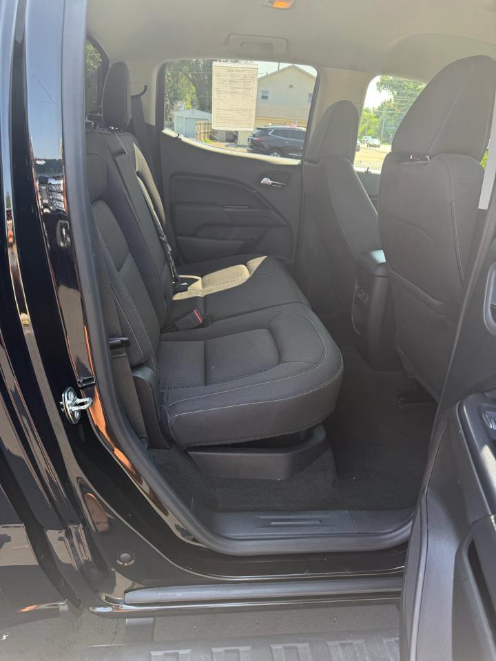 GMC Canyon SLE Crew Cab 4WD 2016