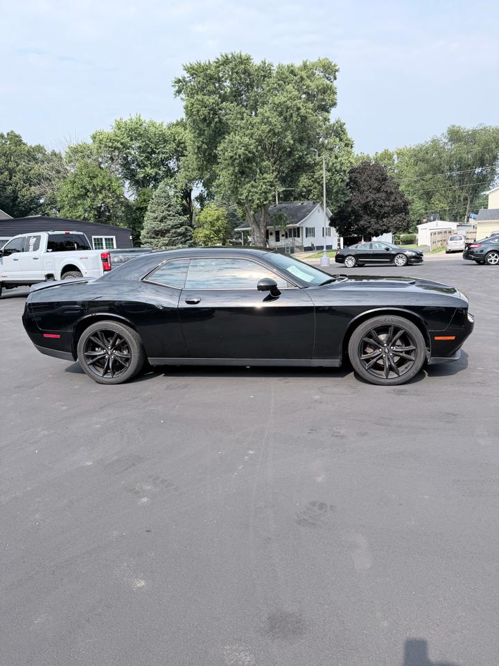 Dodge Challenger SXT 2018