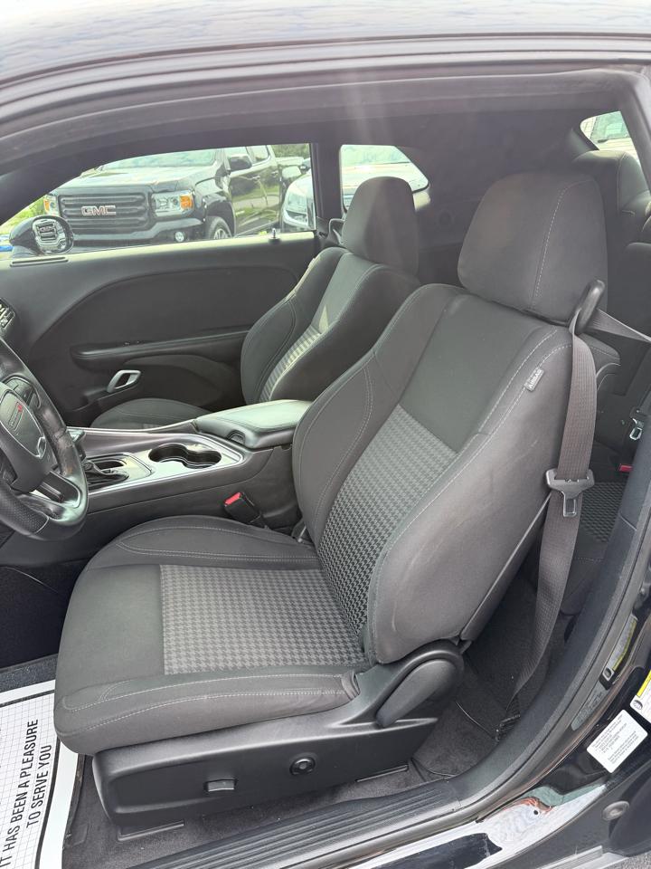 Dodge Challenger SXT 2018