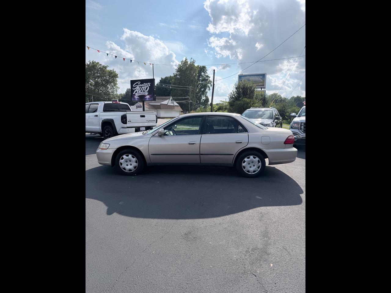 2000 Honda Accord LX sedan