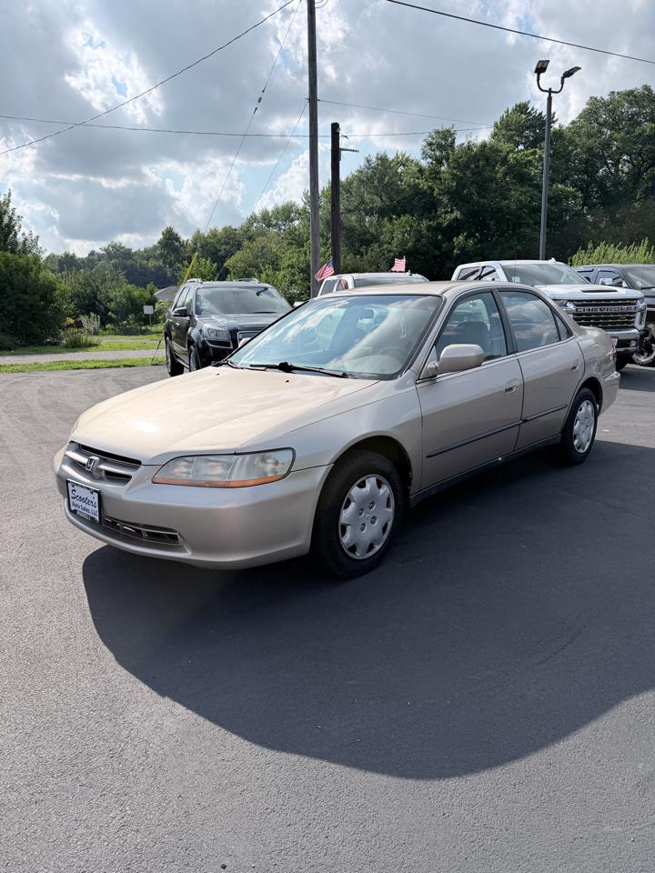 Honda Accord 4dr Sdn LX Auto 2000