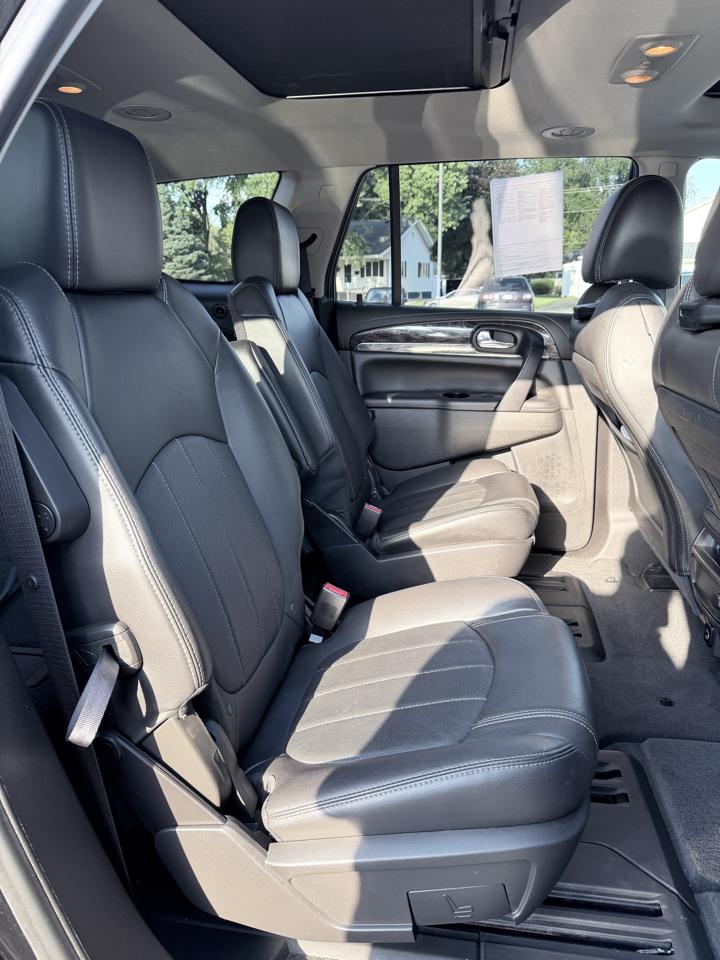 Buick Enclave FWD 4dr Premium 2017