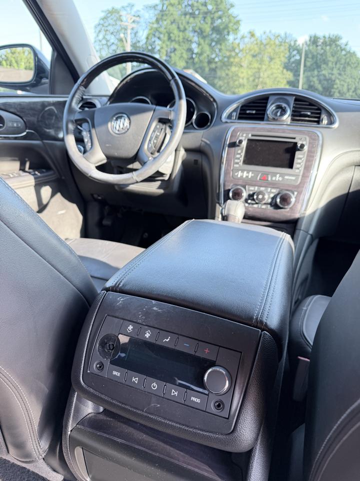 Buick Enclave FWD 4dr Premium 2017