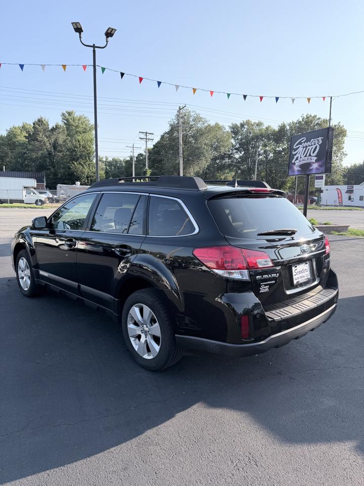 Subaru Outback 2.5i Limited 2011